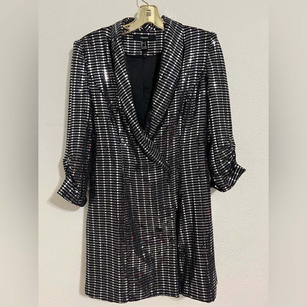 Forever 21 Black and Silver Sequin Blazer